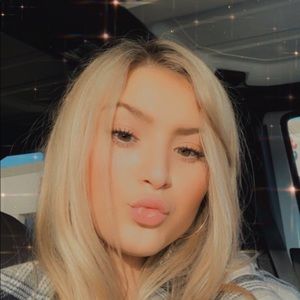 Meet your Posher, Karli